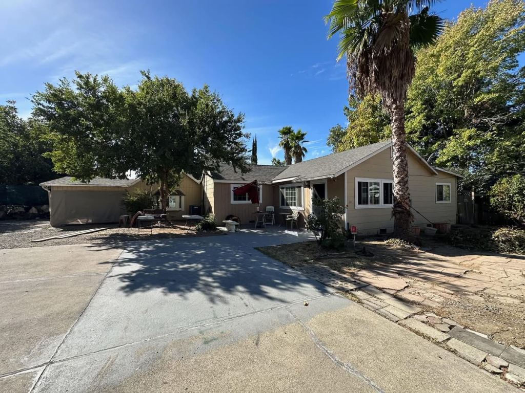 Residential house example for cash sale price comparison